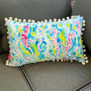 Lilly Pulitzer 🐬 Seahorse Medium Pillow